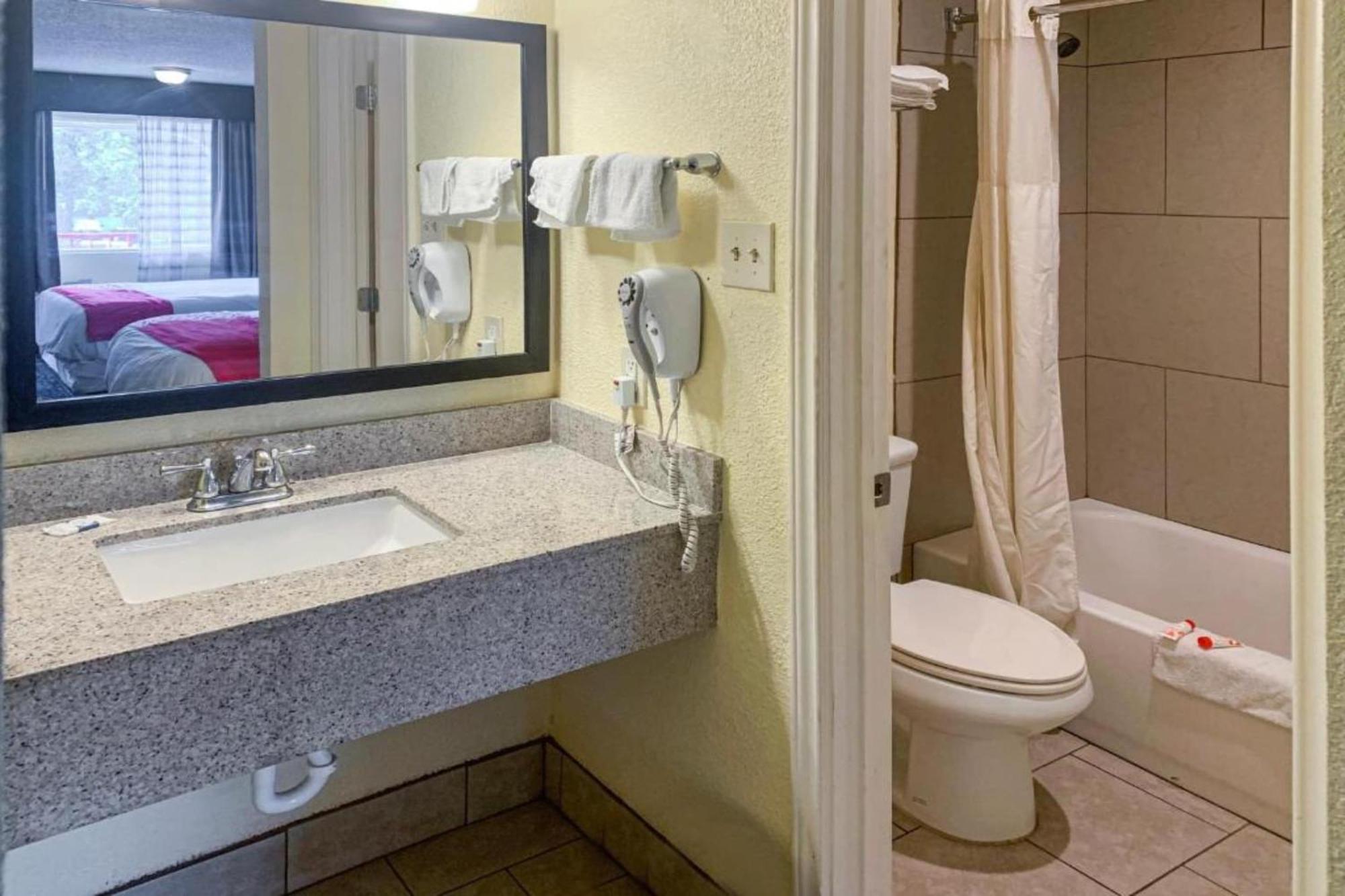 Oyo Hotel Rosenberg Tx I-69 المظهر الخارجي الصورة